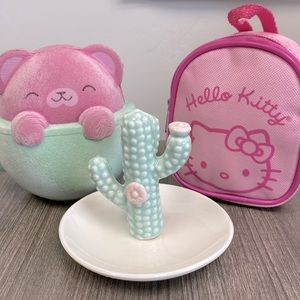 NWT Cactus Ring Holder
